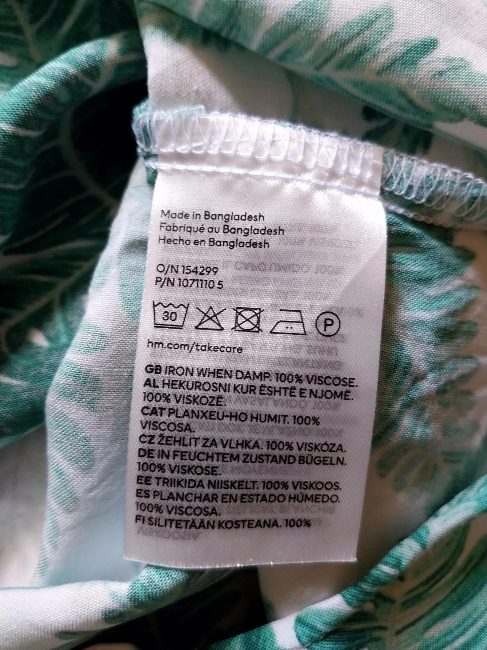Vestido nuevo ligero holgado 100% viscosa con estampado de hojas tropicales H&M Mama Taill – photo 7